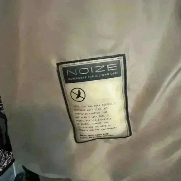 Noize Iridescent Puffer Coat Size XS - Picture 9 of 10